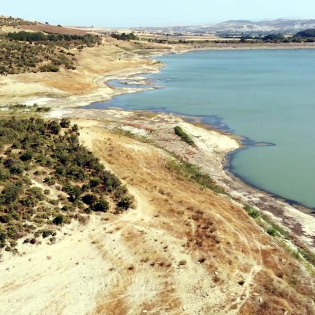 Tekirdağ'da Yazır Göleti'nin su seviyesi yüzde 4'e düştü