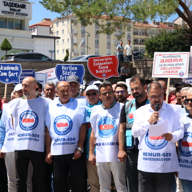 Memur-Sen Yozgat Şubesinden 8. Dönem Kamu Toplu Sözleşmesine ilişkin basın...