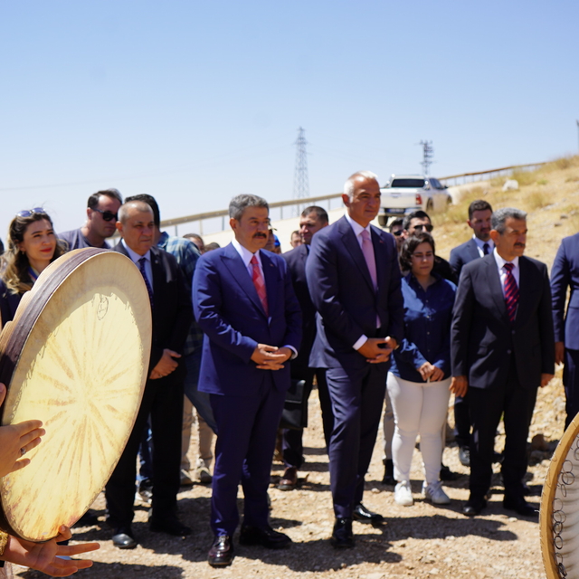 Bakan Ersoy: Yıl sonu hedefimiz olan 64 milyar dolarlık turizm gelirine emi...