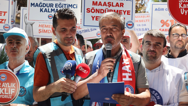 Memur-Sen Nevşehir Şubesinden 8. Dönem Kamu Toplu Sözleşmesine ilişkin basın açıklaması