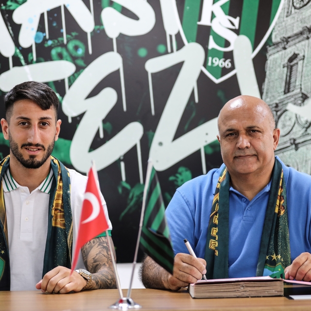 Kocaelispor, kanat oyuncusu Can Keleş'i kiralık olarak renklerine bağladı