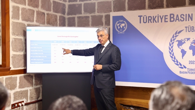 Sağlık Bakanı Memişoğlu, basın mensuplarıyla bir araya geldi: