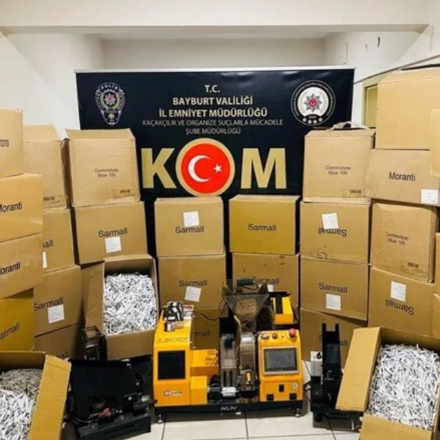 Bayburt'ta kaçak tütün operasyonu