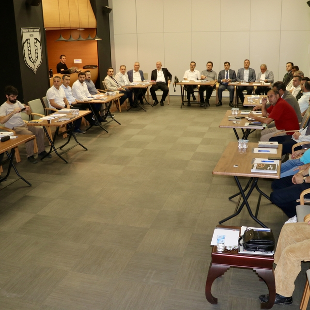 Trabzon'da "Fındıkta Güç Birliği ve Strateji Zirvesi" düzenlendi