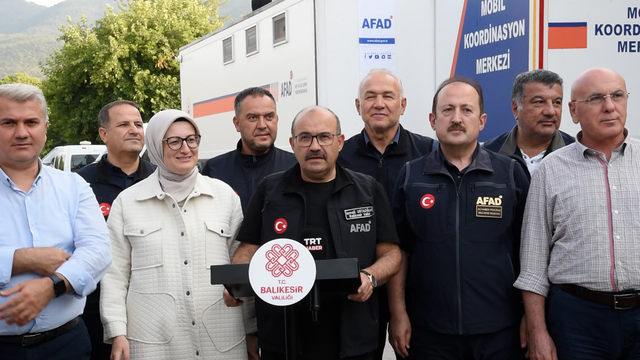 Balıkesir Valisi Ustaoğlu ile AFAD Başkanı Pehlivan, Sındırgı depremiyle ilgili açıklamada bulundu
