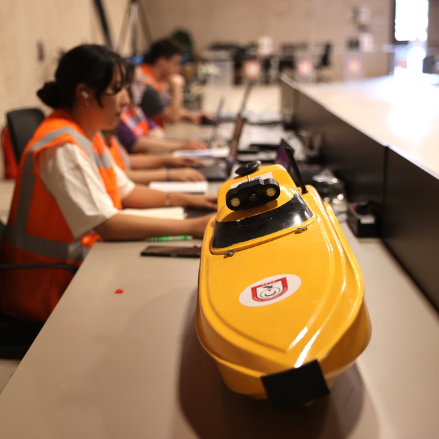 Nevşehir'de patlayıcı taşıyabilen ve su altında keşif yapabilen kamikaze bo...