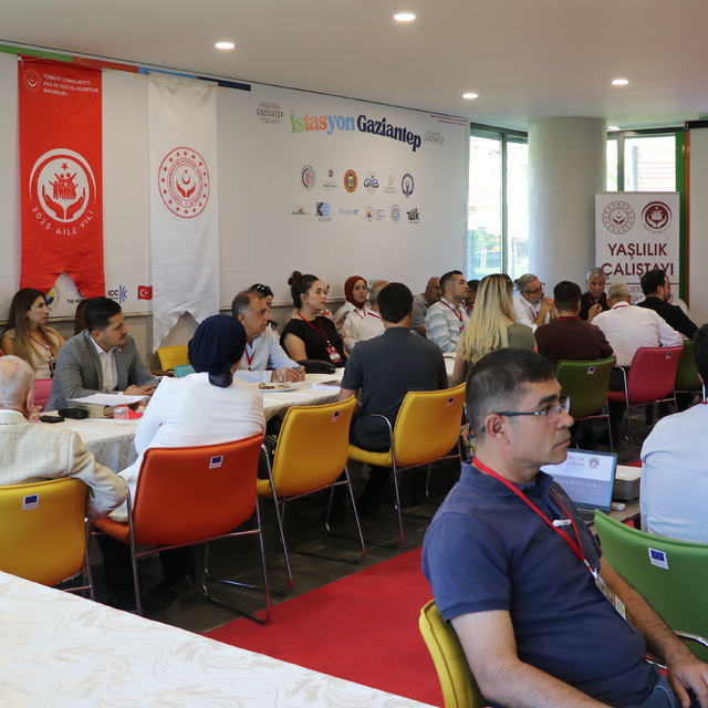 Gaziantep'te "İl Yaşlılık Çalıştayı" düzenlendi