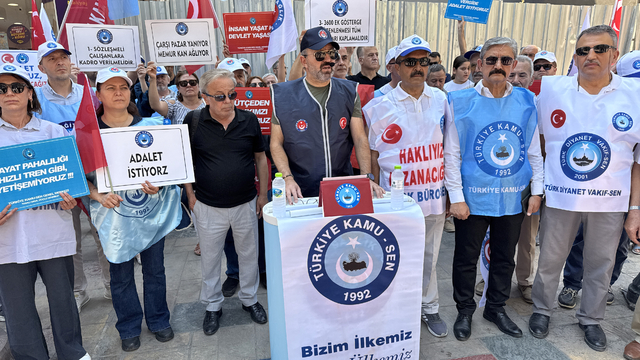 Karabük'te sendikalardan kamu toplu sözleşmesine ilişkin açıklama