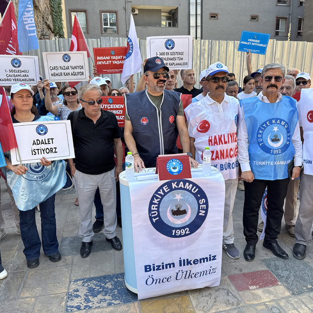 Karabük'te sendikalardan kamu toplu sözleşmesine ilişkin açıklama