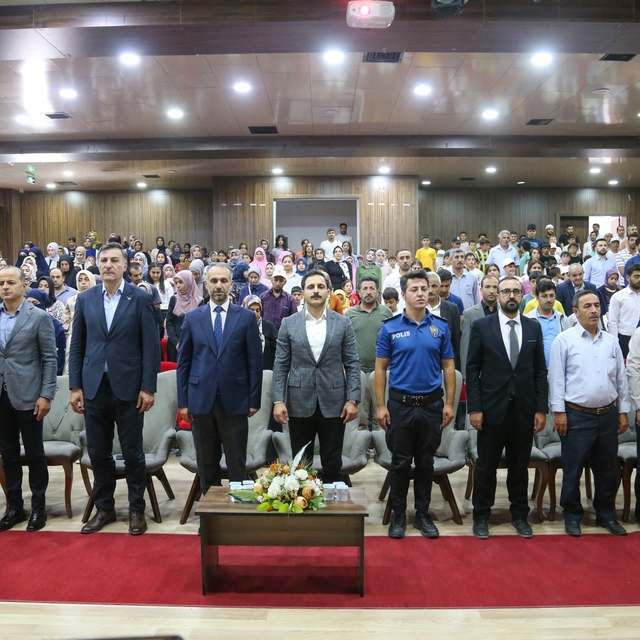 Gürpınar'da yaz Kur'an kursları kapanış programı düzenlendi