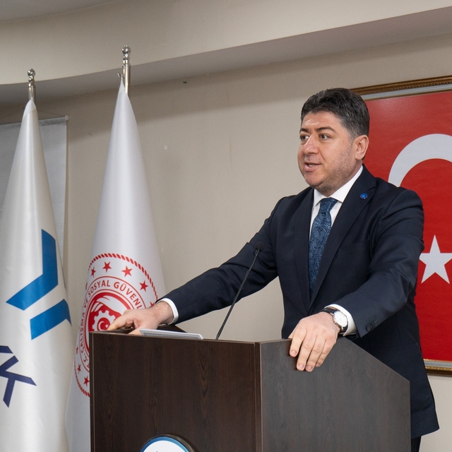 Mesleki Yeterlilik Kurumu Başkanlığına Aşkın Tören seçildi