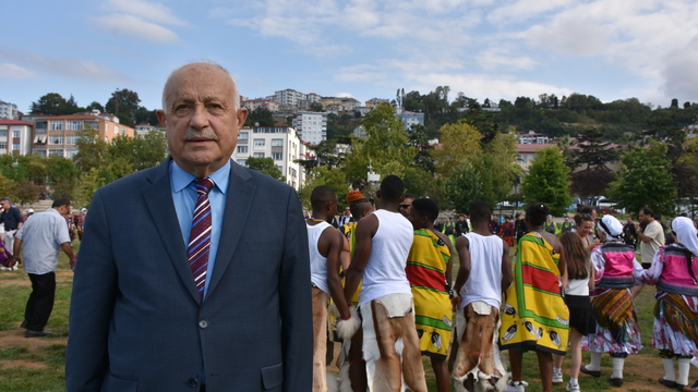 Trabzon'da "3. Uluslararası Trabzon Horon ve Müzik Festivali" başladı