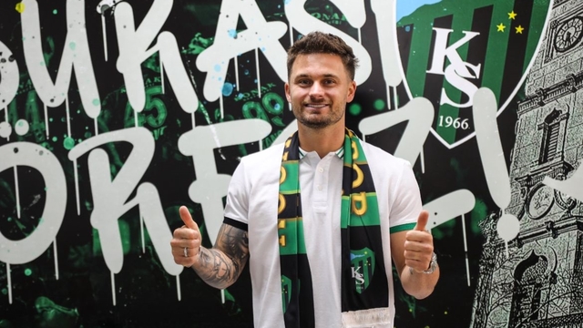 Kocaelispor, Karol Linetty ile 1+1 yıllık sözleşme imzaladı