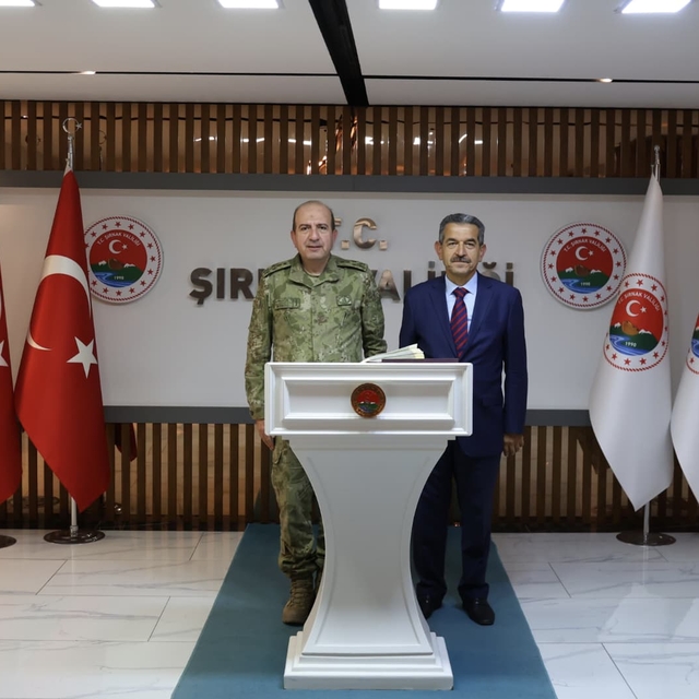 2. Ordu Komutanı Orgeneral Ergün, Şırnak Valisi Ekici'yi ziyaret etti
