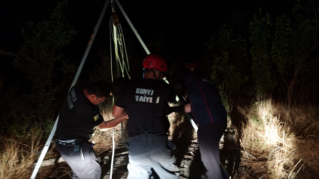 Konya'da kuyuya düşen koyun itfaiye ekiplerince kurtarıldı