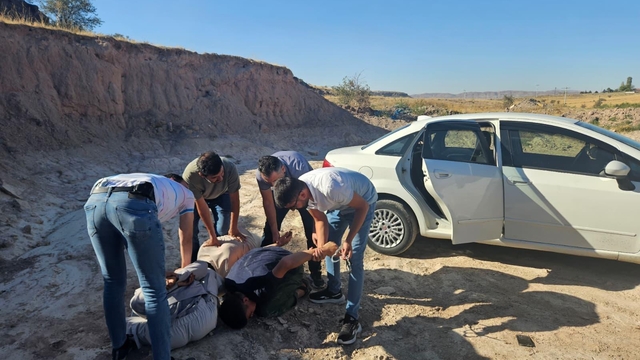 Nevşehir'de göçmen kaçakçılığı iddiasıyla 2 şüpheli tutuklandı