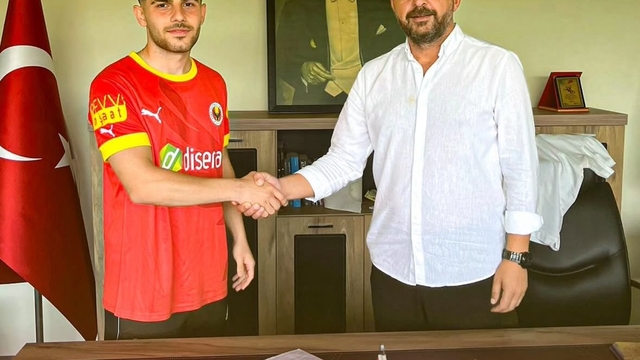 Tire 2021 FK'dan kaleye ve defansa takviye