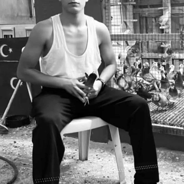 Düğünde karşılaştığı eşinin eski nişanlısını öldürdü