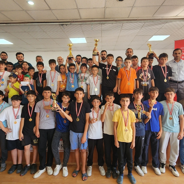 Suluova'da İlçe Müftülüğü Yaz Kur'an Kurslarının kapanış programı yapıldı