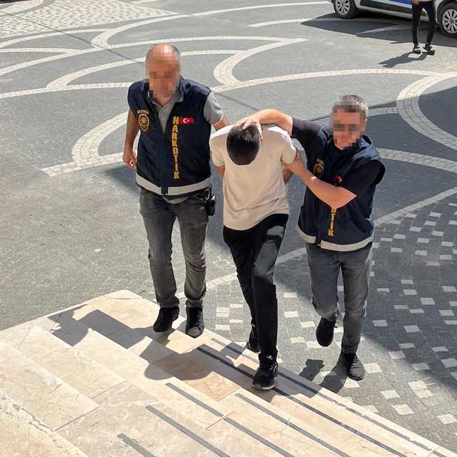 Konya'da uyuşturucu operasyonunda yakalanan zanlı tutuklandı