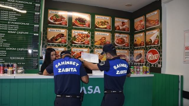 Gaziantep'te tüketim tarihi geçmiş ürün kullanılan işletme 3 gün kapatıldı