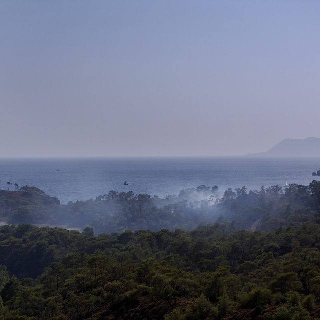 GÜNCELLEME - Fethiye'deki orman yangını kontrol altına alındı