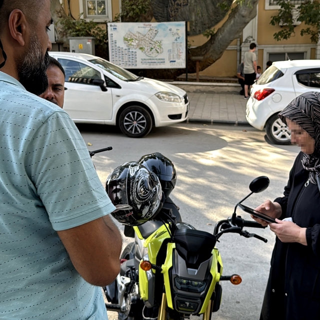 Evdeki altınlarını bozduran kadın 390 bin lirayı telefon dolandırıcılarına...