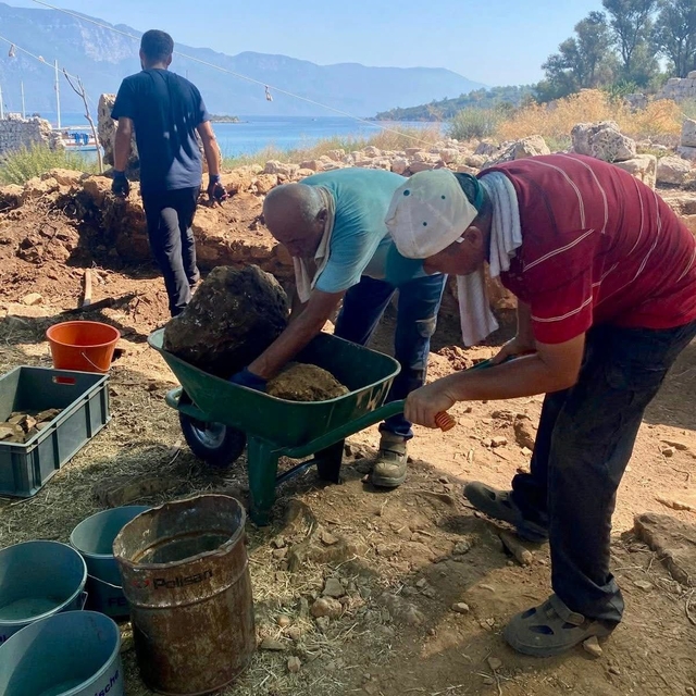 Marmaris'teki Kedreai Antik Kenti'nde kazı çalışmaları sürüyor
