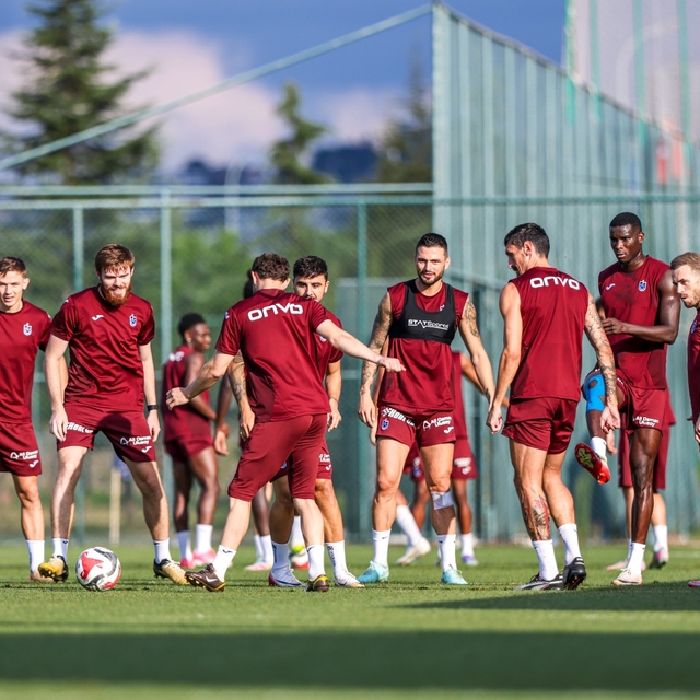 Trabzonspor'da Kasımpaşa mesaisi sürüyor