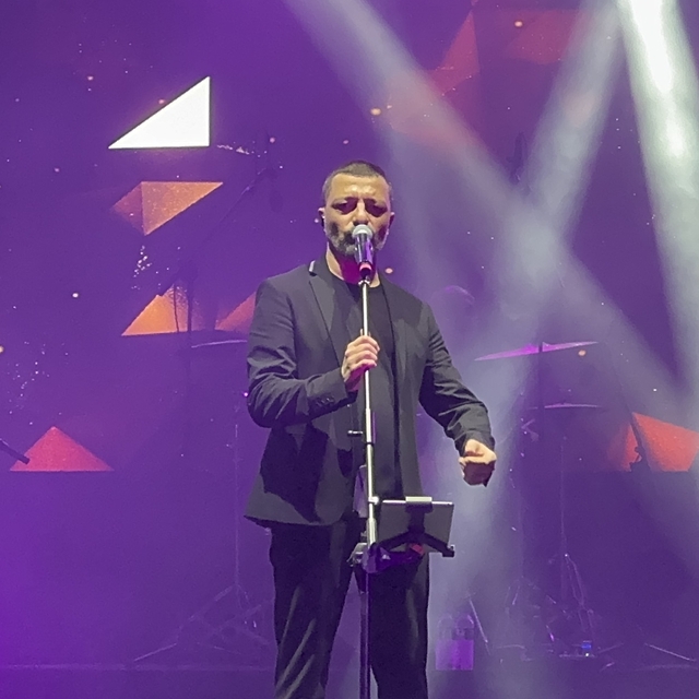 Kahramanmaraş Uluslararası Geleneksel Ağustos Fuarı'nda şarkıcı Mehmet Erde...