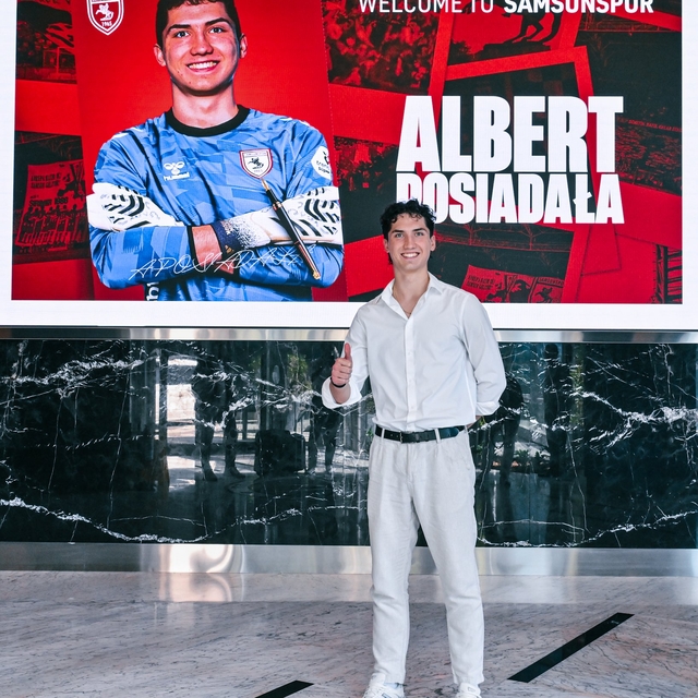 Samsunspor, Polonyalı kaleci Albert Posiadala'yı kiraladı