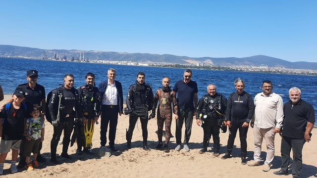 Gölcük'te arama kurtarma tatbikatı yapıldı