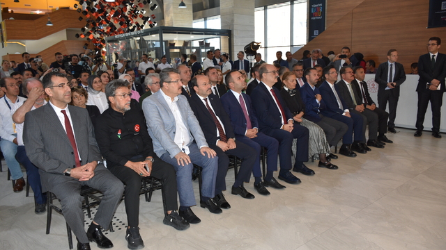 Kültür ve Turizm Bakan Yardımcısı Serdar Çam, Erzurum'da Kültür Yolu Festivali'nde konuştu: