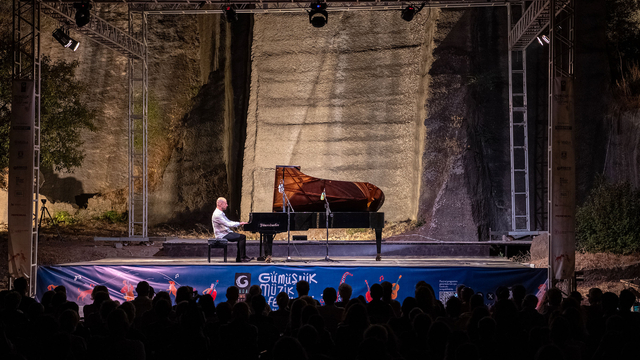 Macar piyanist Istvan Szekely Bodrum'da konser verdi