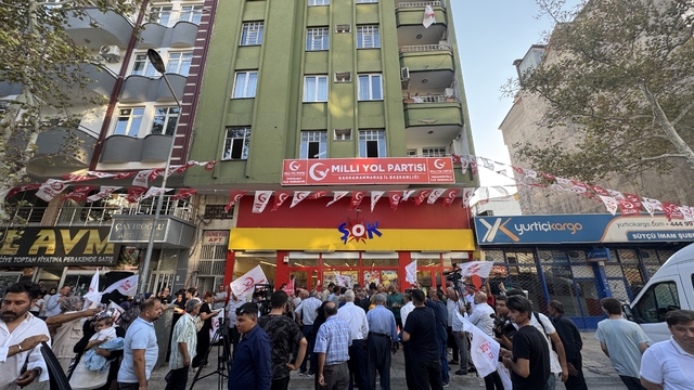 Milli Yol Partisi Genel Başkanı Çayır, partisinin Kahramanmaraş Teşkilatı binasının açılışını yaptı