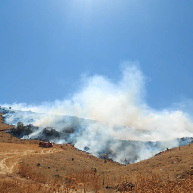 Kırşehir'de meralık alanda yangın