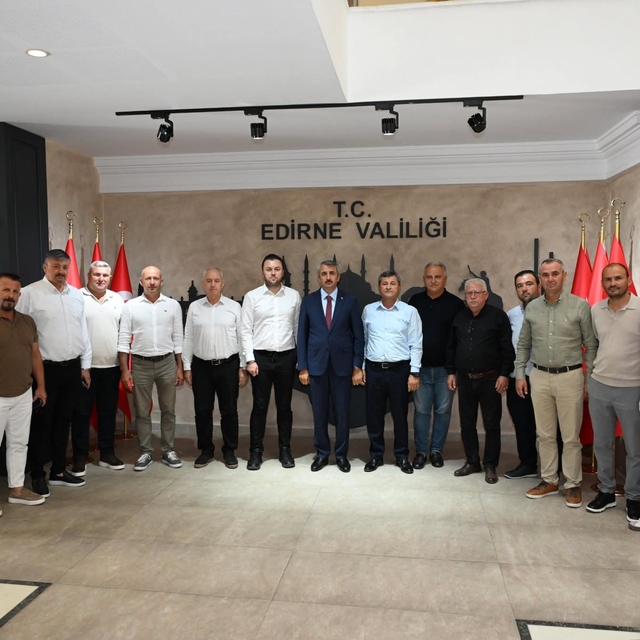 Edirne Valisi Sezer, oda başkanları ve çeltik üreticilerini kabul etti