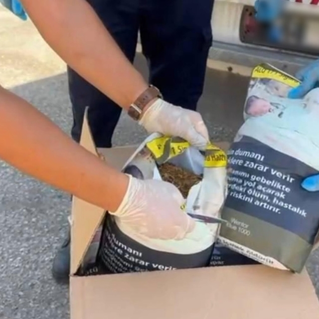 Adana'da 7,5 ton kaçak tütün ele geçirildi