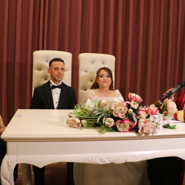 Endonezya'dan çalışmak için geldiği Trabzon'da gelin oldu