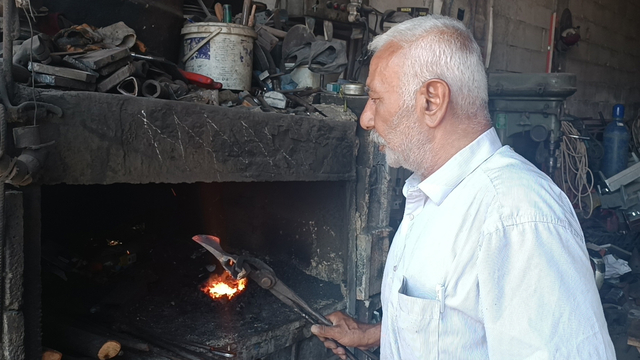 Ocak başında 47 yıldır demir dövüyor