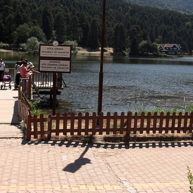 Gölcük Tabiat Parkı'nda hafta sonu yoğunluğu