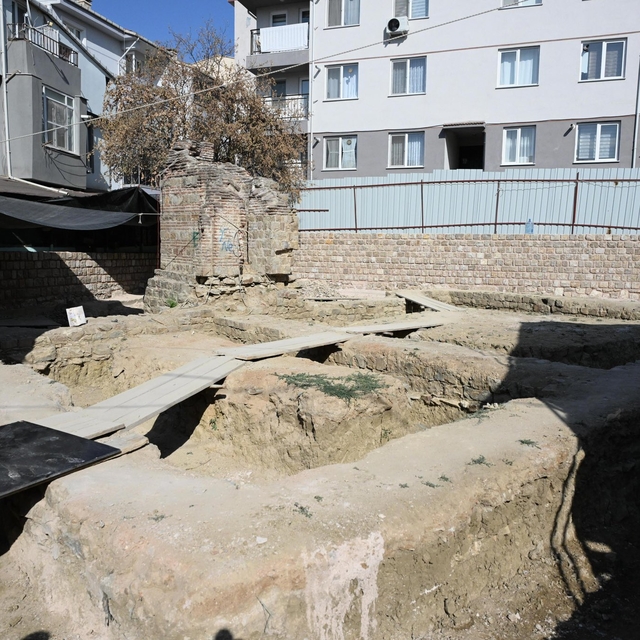 Edirne'de günümüze tek duvarı ulaşan Çokalca Camisi'nde, restorasyon başlad...