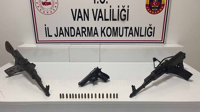 Van'da silah ve mühimmat ele geçirildi