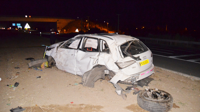 İngiltere'den tatile gelen ailenin otomobili takla attı: 2 ölü, 3 yaralı