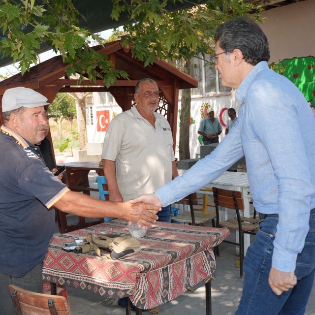CHP Genel Başkan Yardımcısı Aytekin depremin yaşandığı Sındırgı'yı ziyaret...