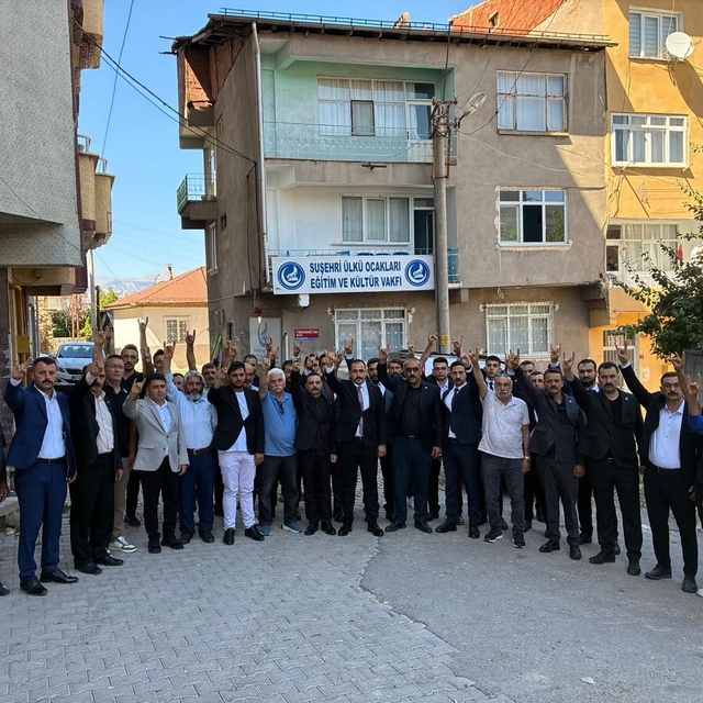 Suşehri Ülkü Ocakları Eğitim ve Kültür Vakfı başkanlığına Uğur Akbulut geti...