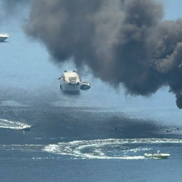 Bodrum'da tekne yangını; 1 kişi kurtarıldı