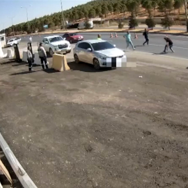 Polise çarpıp kaçmaya çalışan avukat tutuklandı