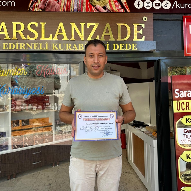 Çölyak hastaları için "glutensiz" Osmanlı saray tatlıları sunan işletmeye t...