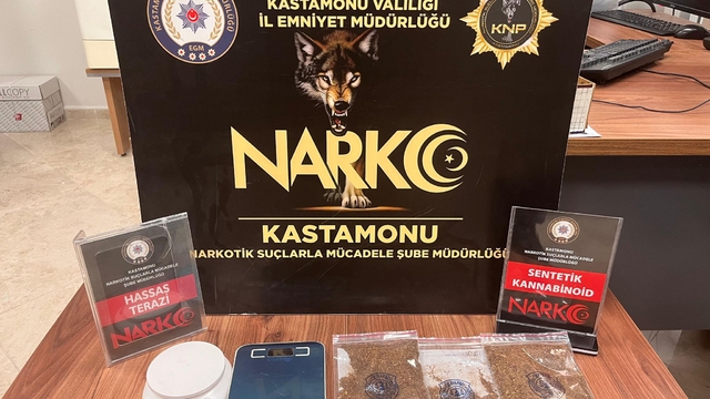 Kastamonu'da uyuşturucu operasyonunda yakalanan 2 zanlı tutuklandı